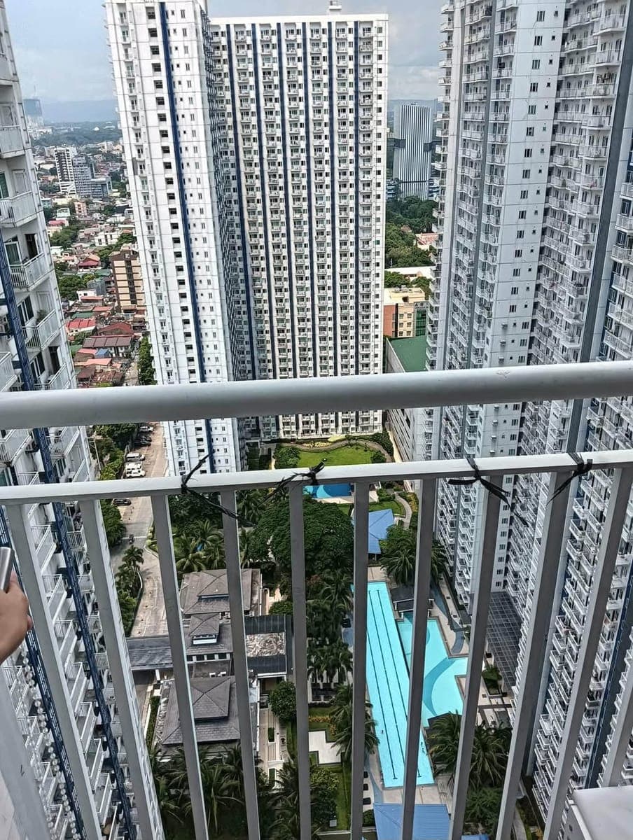 FOR LEASE - photo 1