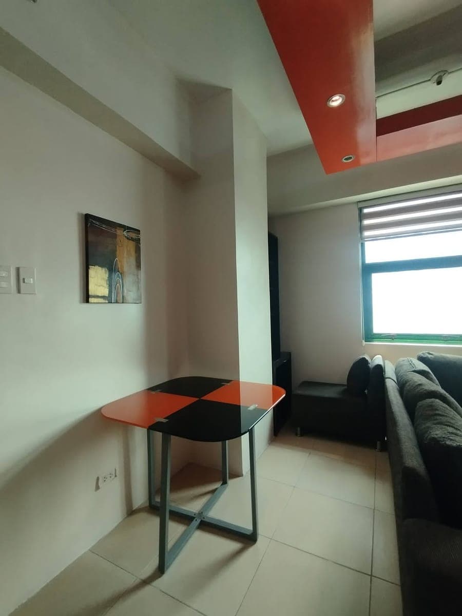 🏡 FOR LEASE | Spacious 1-Bedroom Unit - photo 5