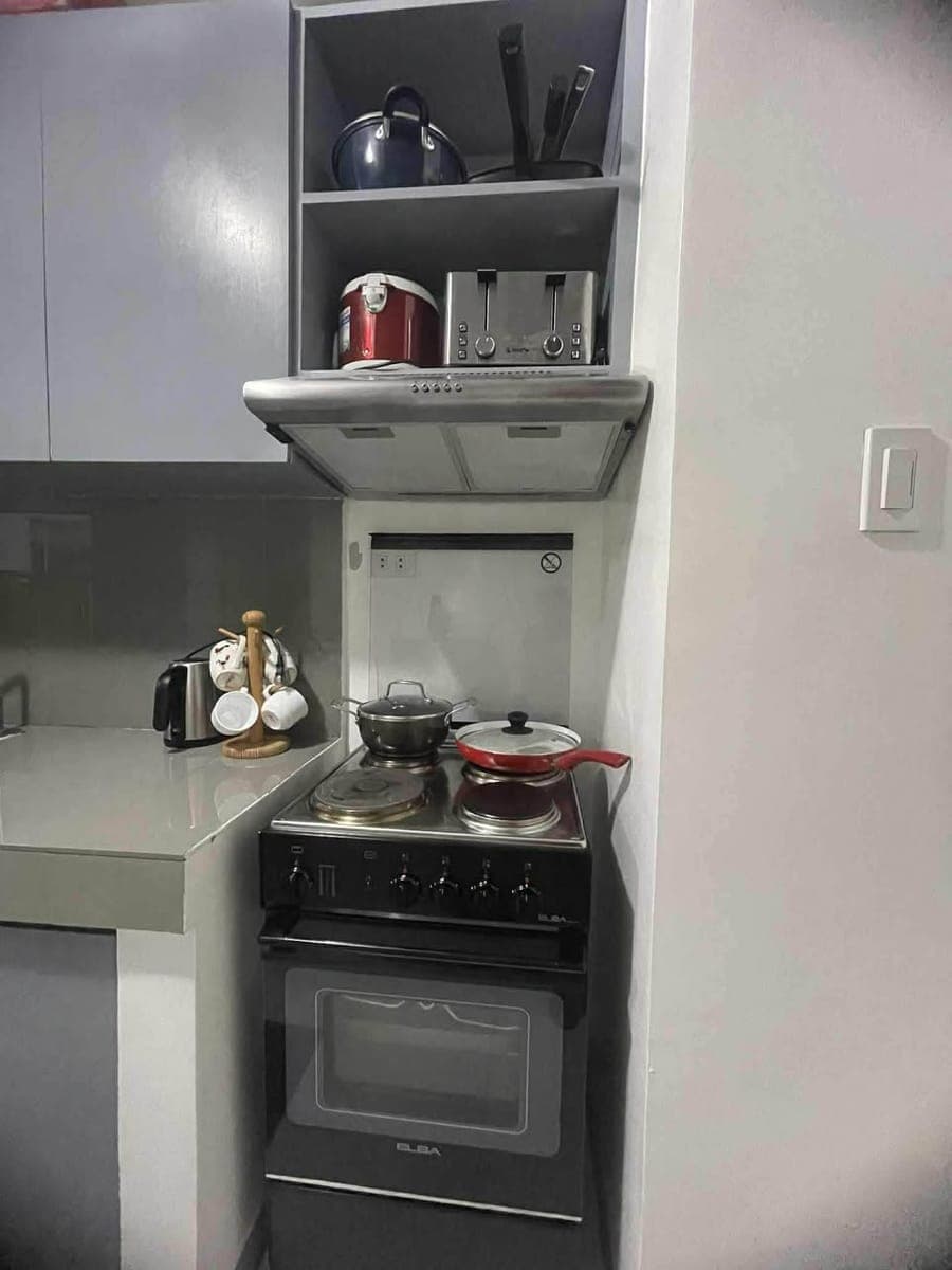 FOR RENT beside MRT kamuning - photo 4