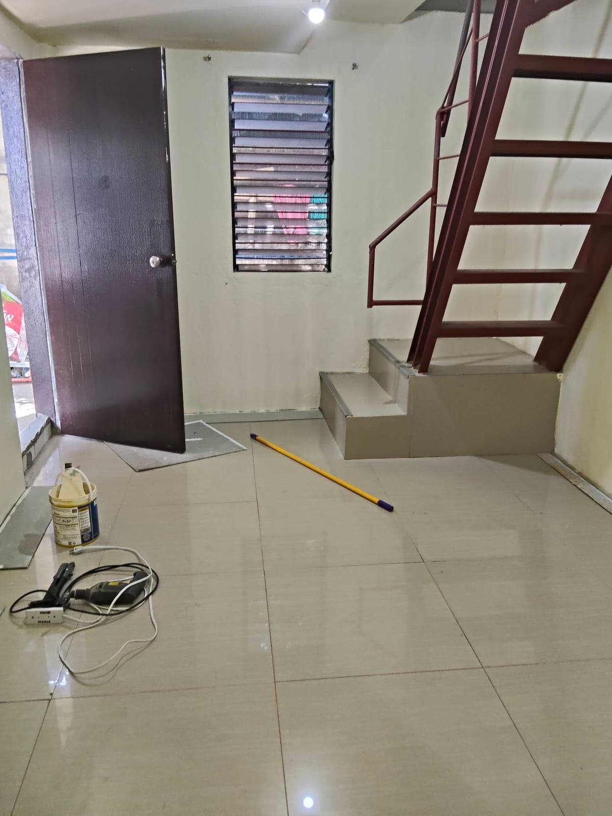 House for rent,..3 rooms..up and down,..6,500..no carport,.motor lang mka park,.with nawasa /Bomba,.... - photo 3