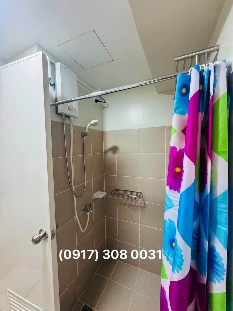 Fully-Furnished Studio Condo for Rent in Katipunan - photo 4