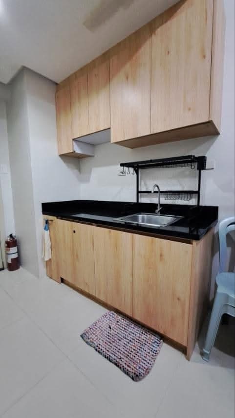 FOR LEASE: - photo 3