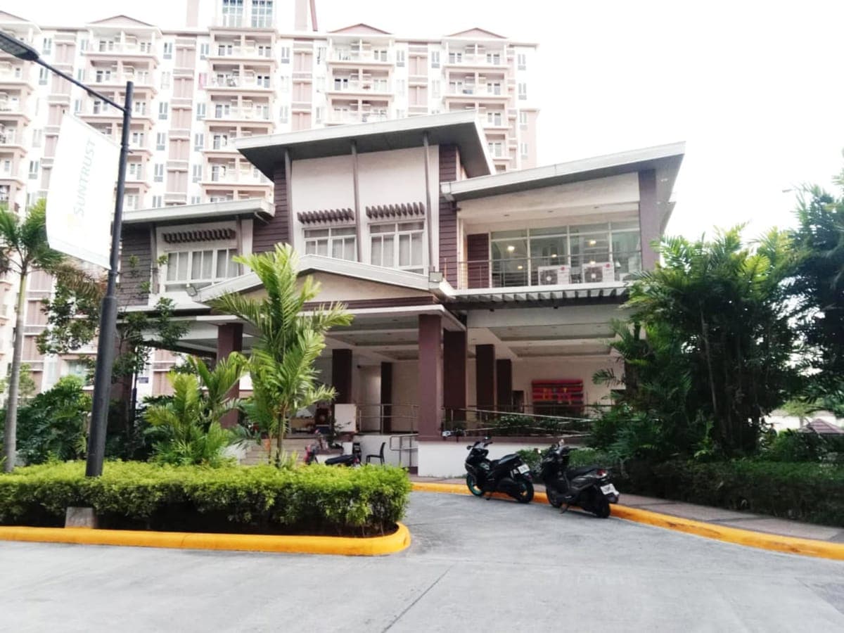 **🏙️ CONDO UNIT FOR RENT!** - photo 2