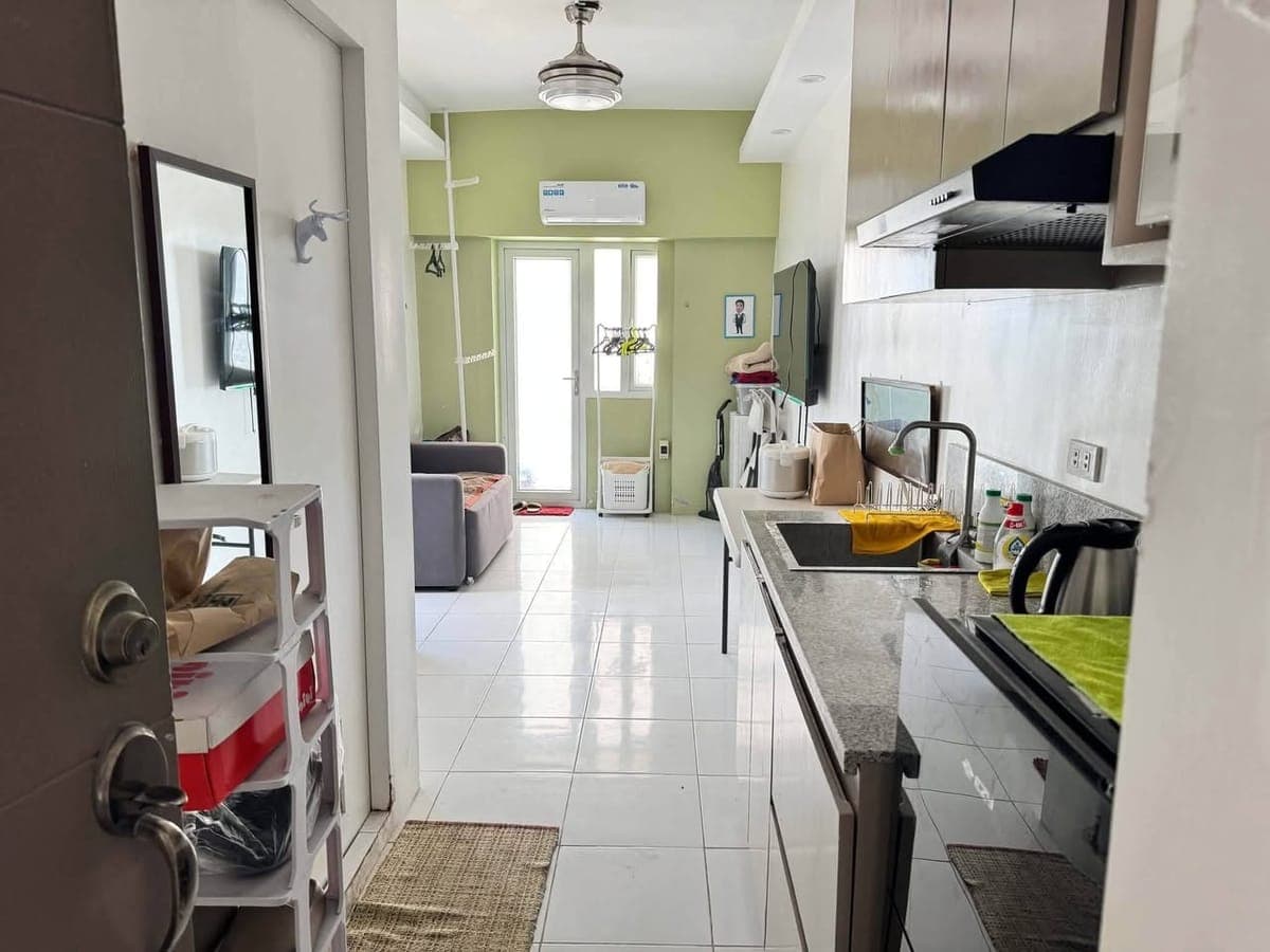 FOR RENT 16K MONTHLY INCLUDED DUES BESIDE MRT KAMUNING - photo 4