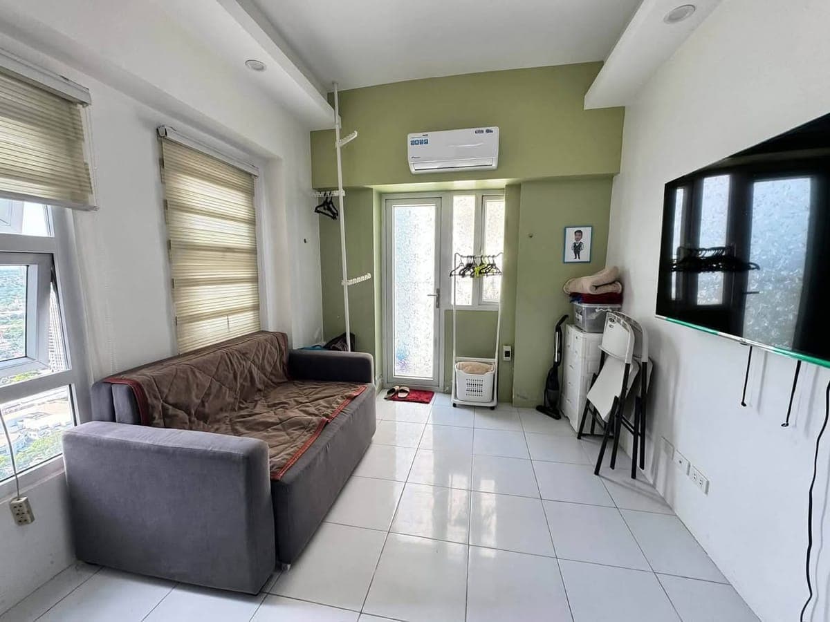 FOR RENT 16K MONTHLY INCLUDED DUES BESIDE MRT KAMUNING - photo 5