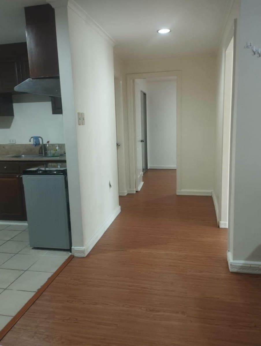 2bedroom makati condo big cut unit w balcony,  90sqm wide unit - photo 5