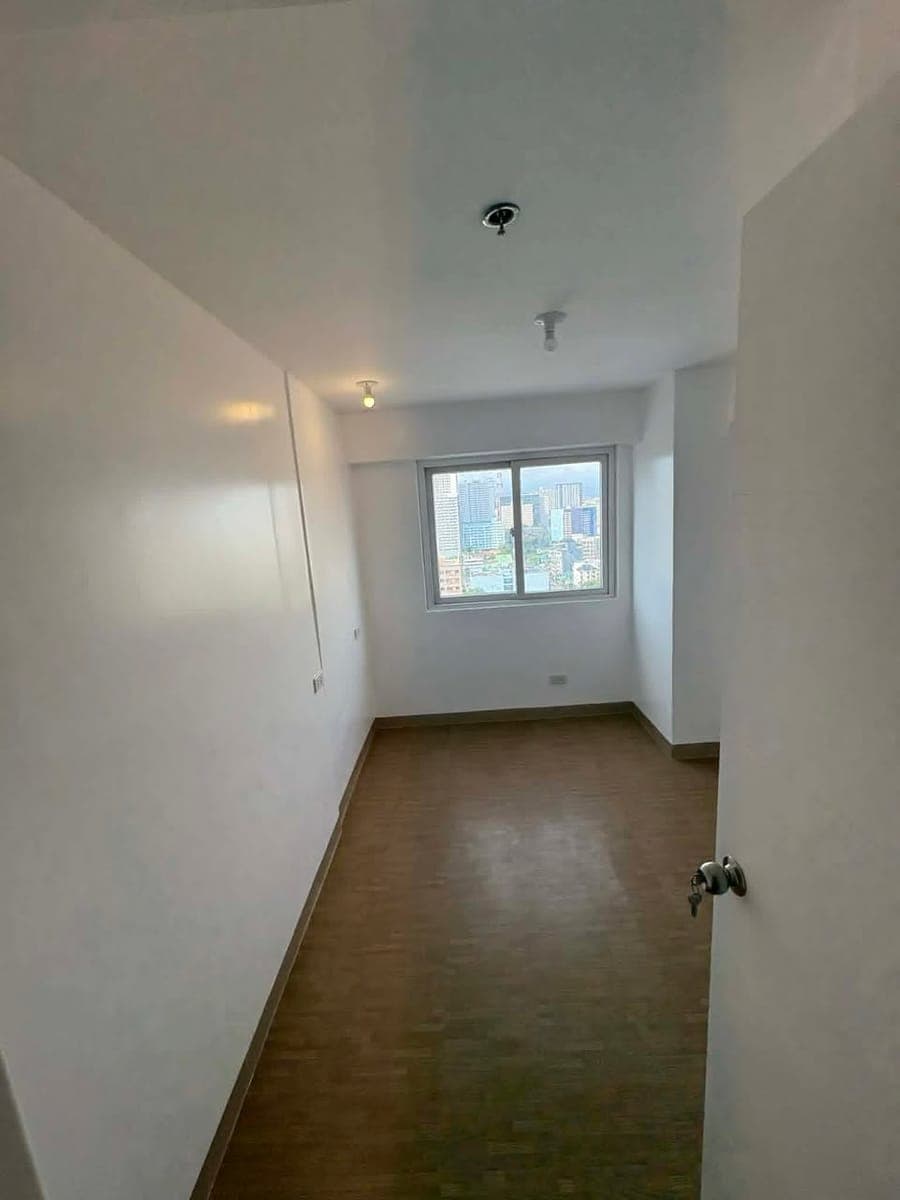 🏡 𝐍𝐞𝐰 & 𝐅𝐫𝐞𝐬𝐡 𝐔𝐧𝐢𝐭 𝐀𝐯𝐚𝐢𝐥𝐚𝐛𝐥𝐞 𝐚𝐭 𝐕𝐢𝐜𝐭𝐨𝐫𝐢𝐚 𝐓𝐨𝐰𝐞𝐫 𝐂! - photo 5