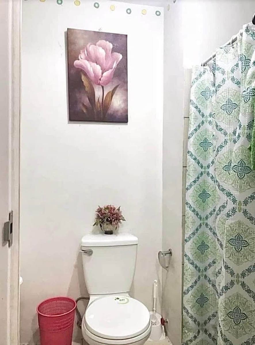 FOR RENT: ₱18,000/month. | Inclusive association dues - photo 5