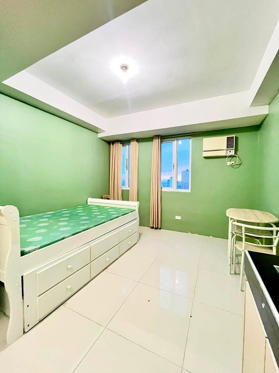 🏡 FOR RENT – MPlace Residences Tower B, Quezon City - photo 1