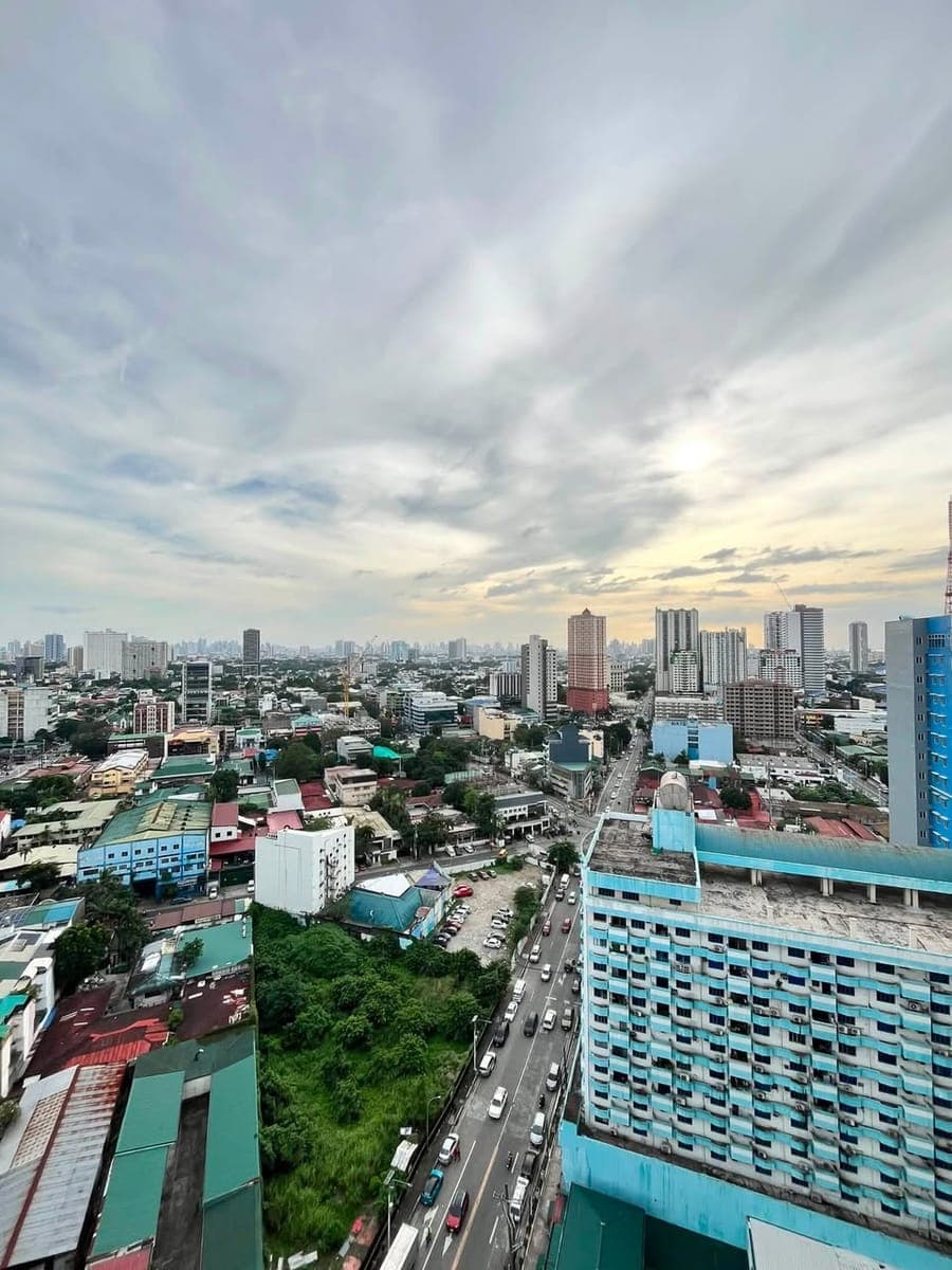 🏡 FOR RENT – MPlace Residences Tower B, Quezon City - photo 4