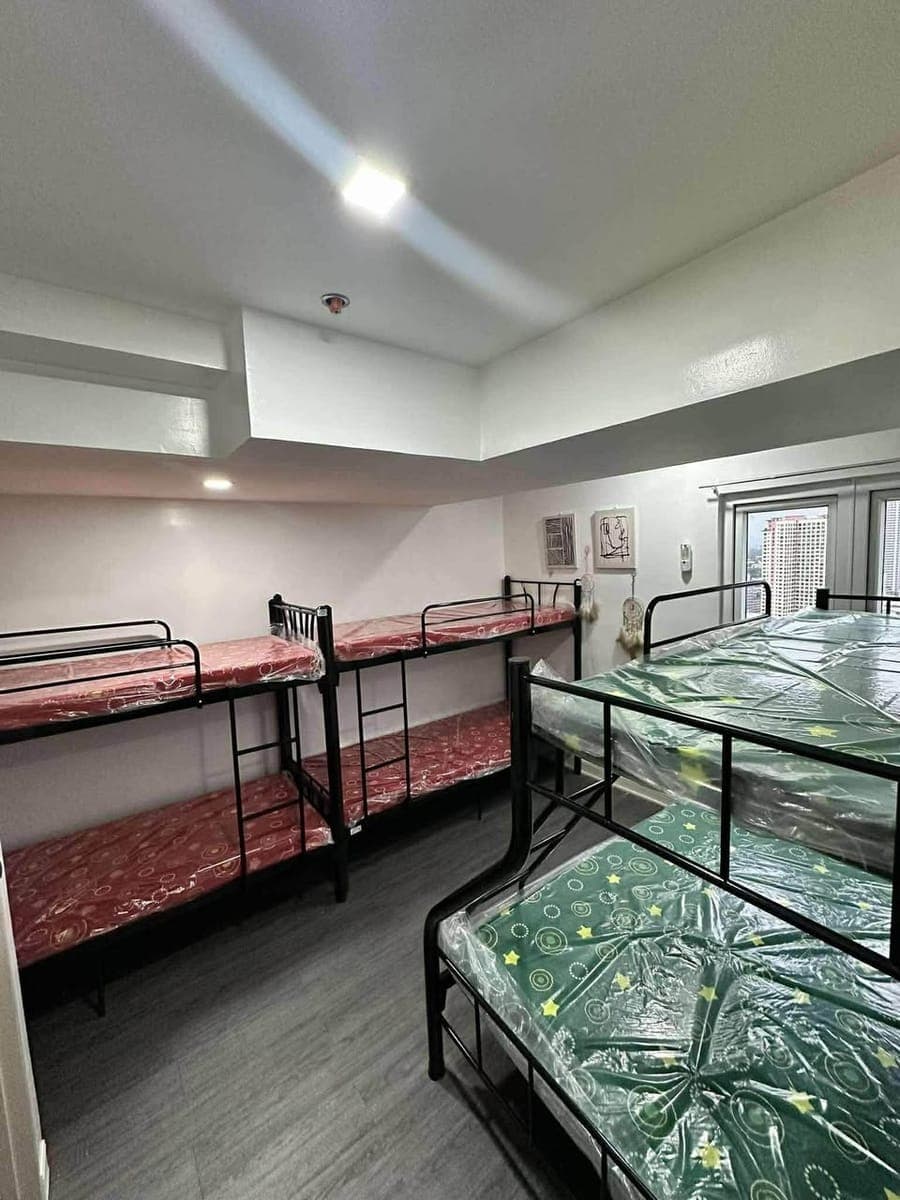 2-3bedroom CONDO SHARING available - photo 4