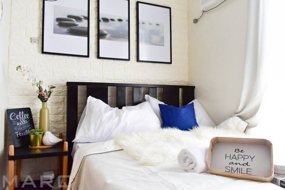 For rent 1 Bedroom Condo unit with Balcony - photo 1