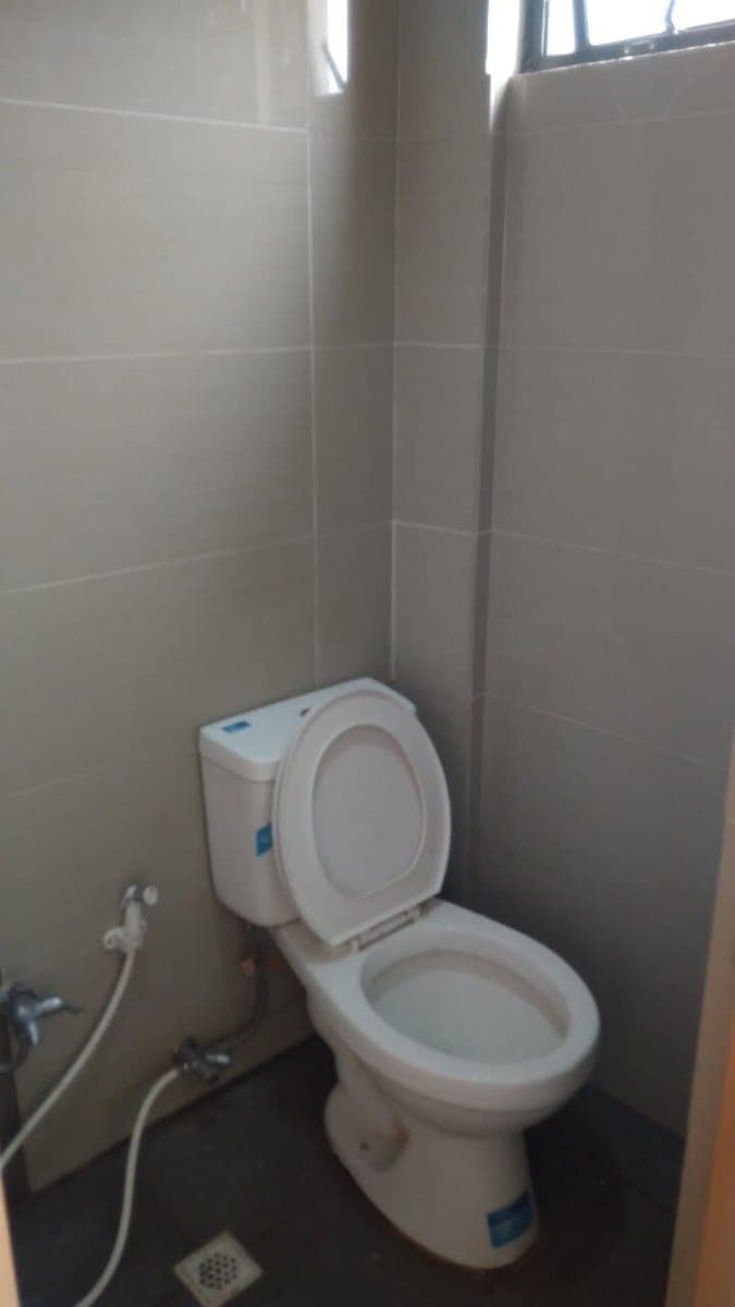 ROOM FOR RENT - photo 2