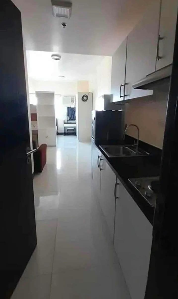 RUSH CONDO FOR RENT – PRINCETON RESIDENCES 🏢 Fully Furnished Studio Unit - photo 1