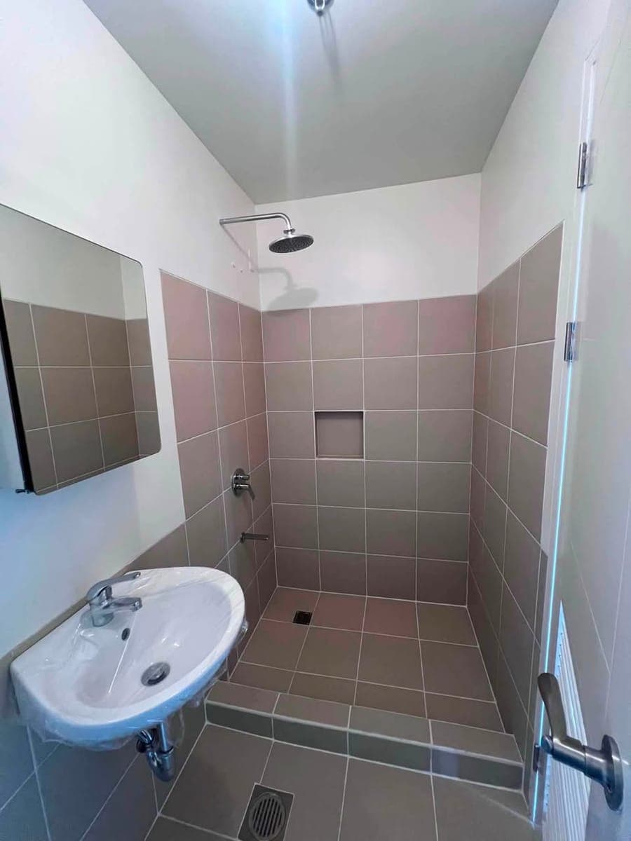 For Rent - photo 4