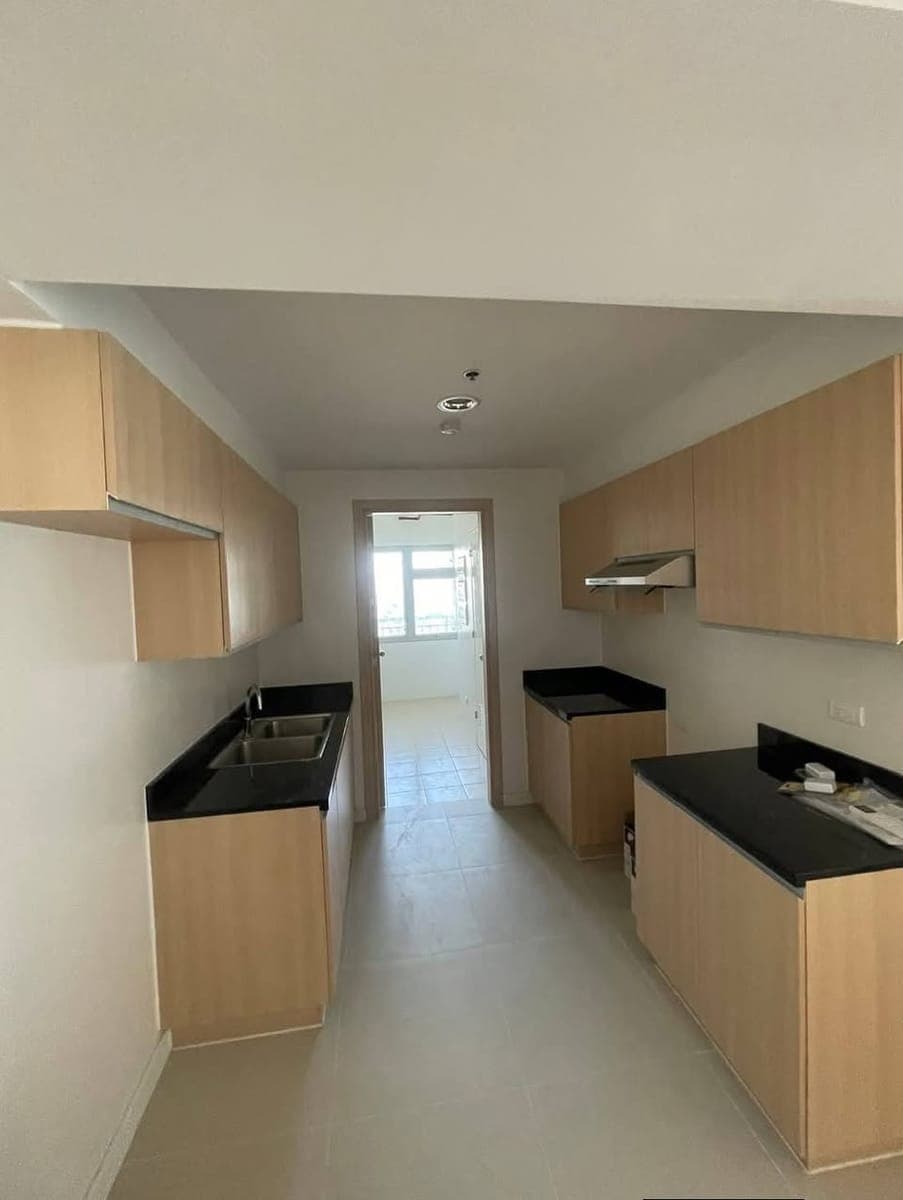 FOR LEASE - photo 5
