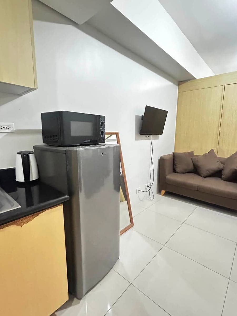 DIRECT RENTER ONLY. NO TO AGENT. OWNER HERE. - photo 5