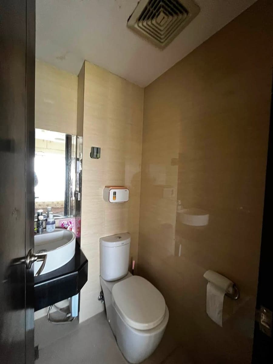 ‼️UNIT FOR LEASE‼️ - photo 2
