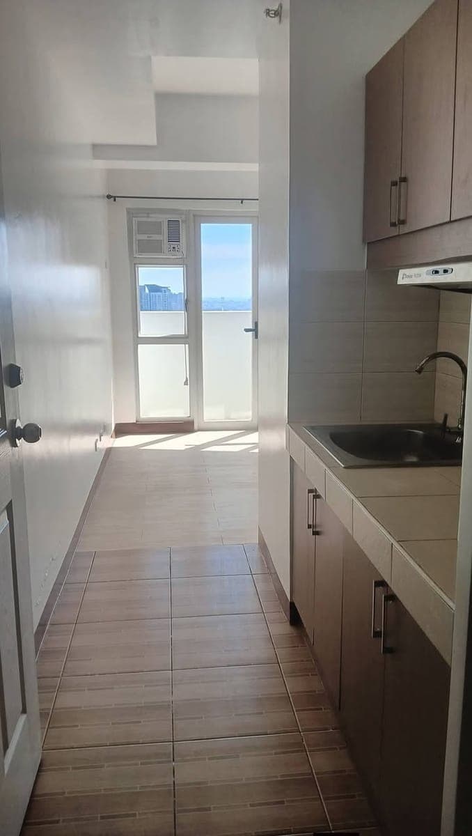 Studio Unit For Rent at VIVALDI Residences - photo 1