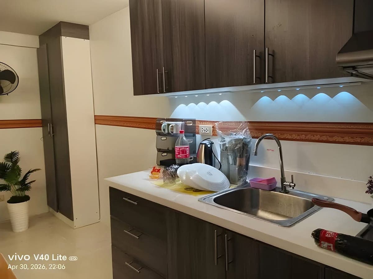 # **FOR RENT: Fully-Furnished 1-BR Bi-level Unit in Gilmore ** - photo 2