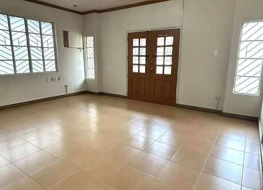 Big House for Rent near Ateneo de Manila, QC - photo 3