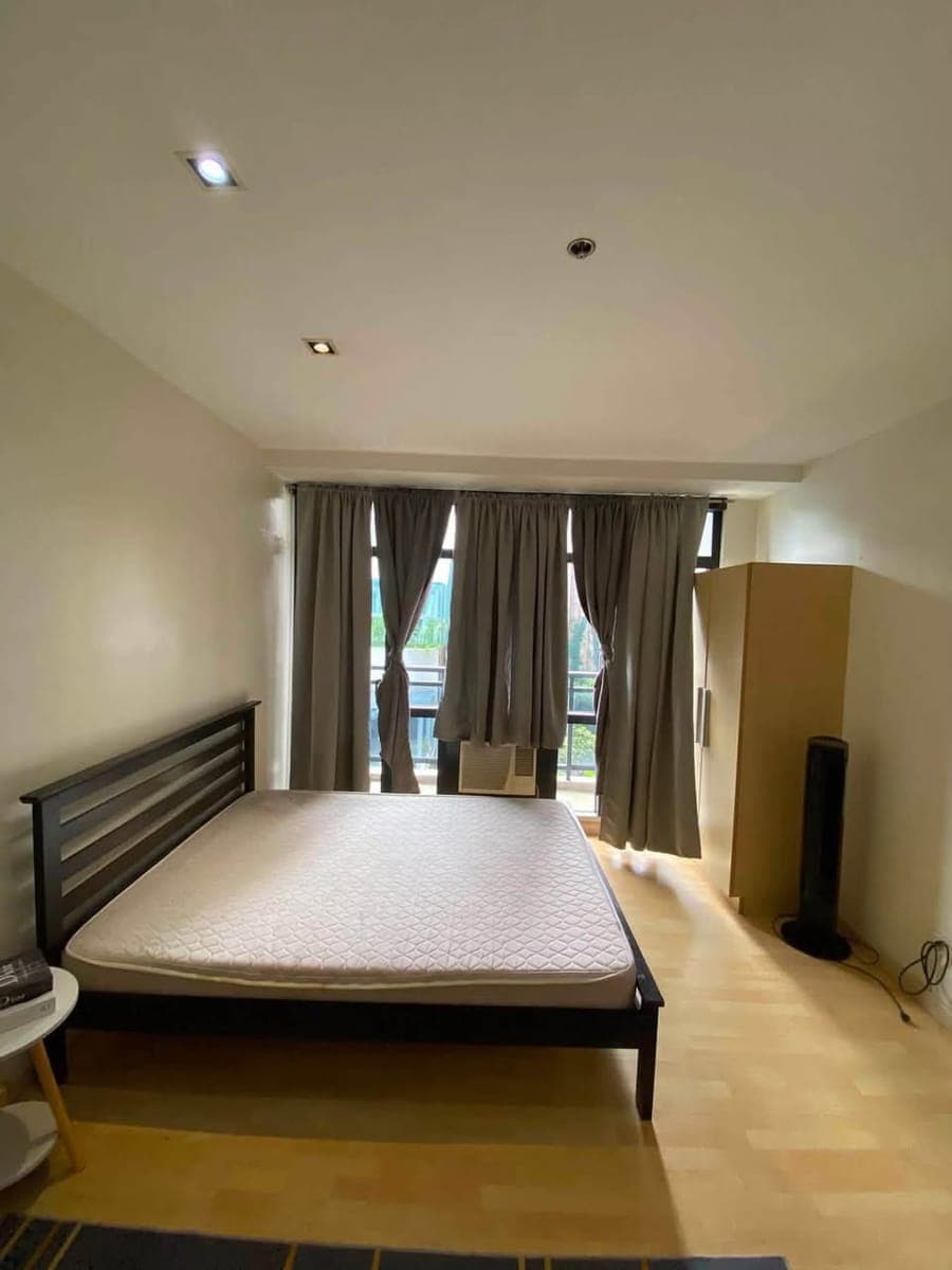 🏠 The Gramercy Residences - photo 4