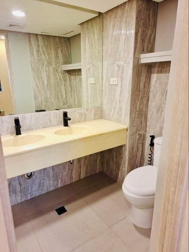 🔥FOR RENT: ₱70k/month - 3BR Condo with Parking + Maids Room at Eastwood QC 🔥 - photo 3