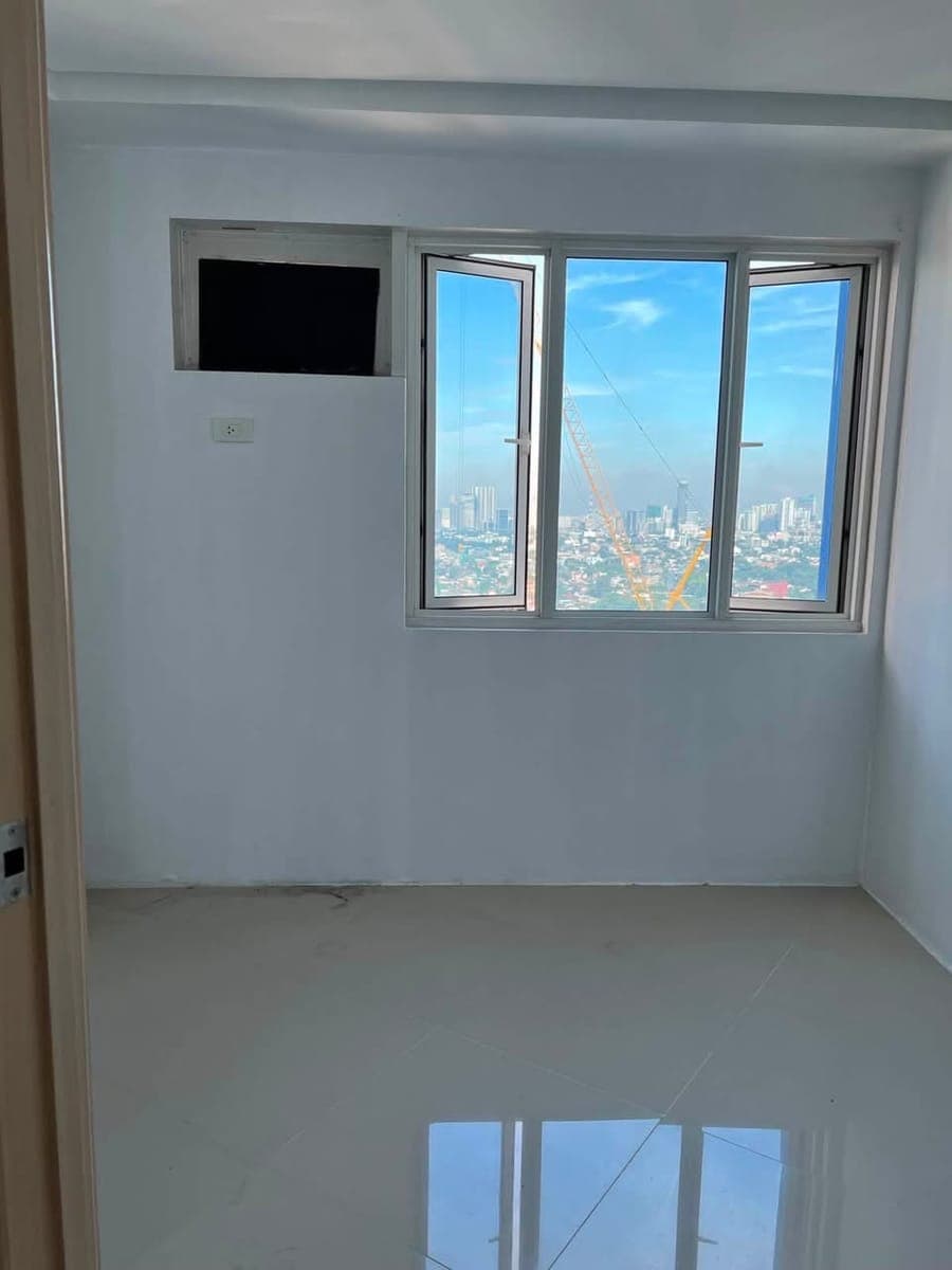 For Lease: Blue Residences, 1BR Unit ✨ - photo 4