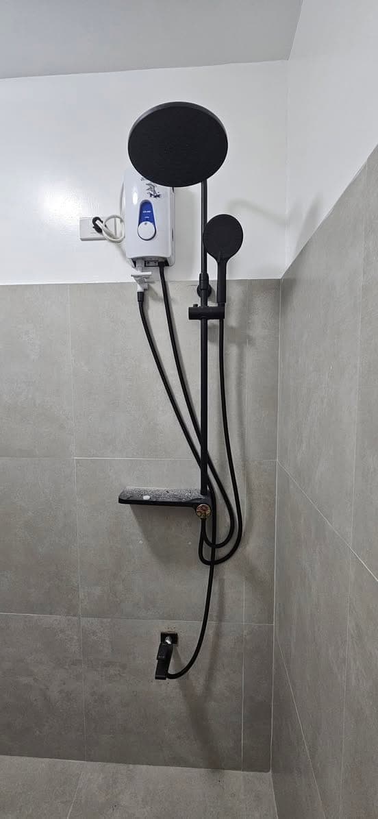 🏡 **FOR RENT: Brand new Semi-Furnished 2-Bedroom Apartment in Masambong, Quezon City** - photo 2