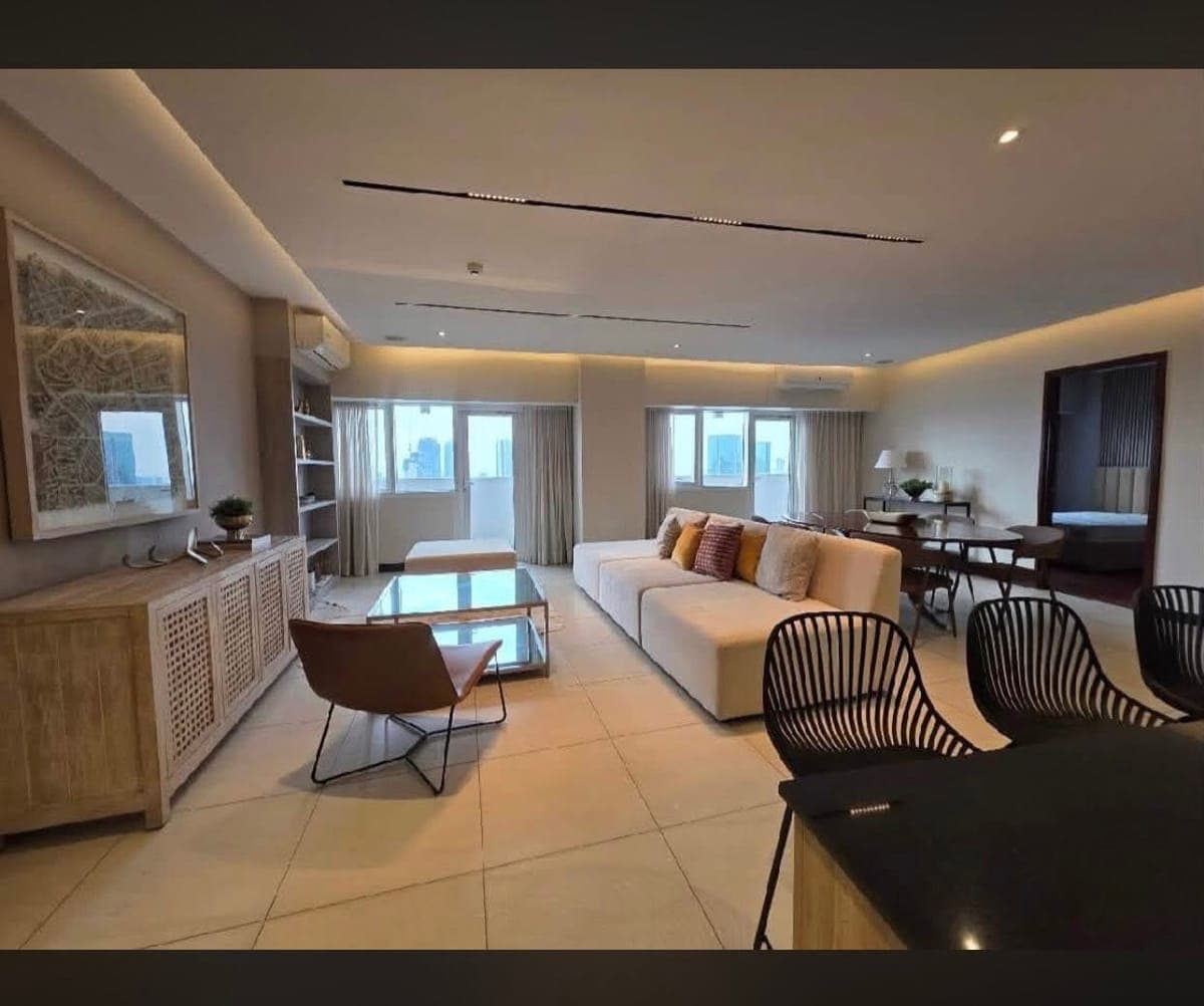 ( For Sale or For lease / Rent 4BR Royalton at Capitol Commons ) - photo 2