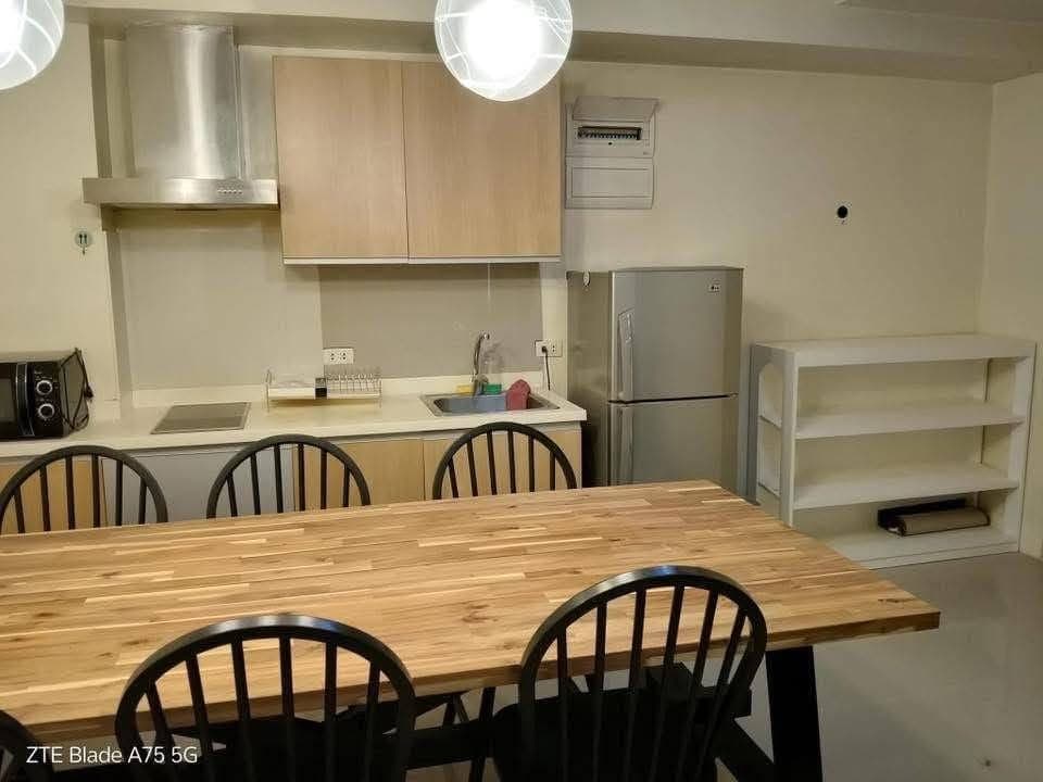 Our newly renovated 1br loft corner unit in Grand Soho Makati is ready for a new tenant... - photo 2