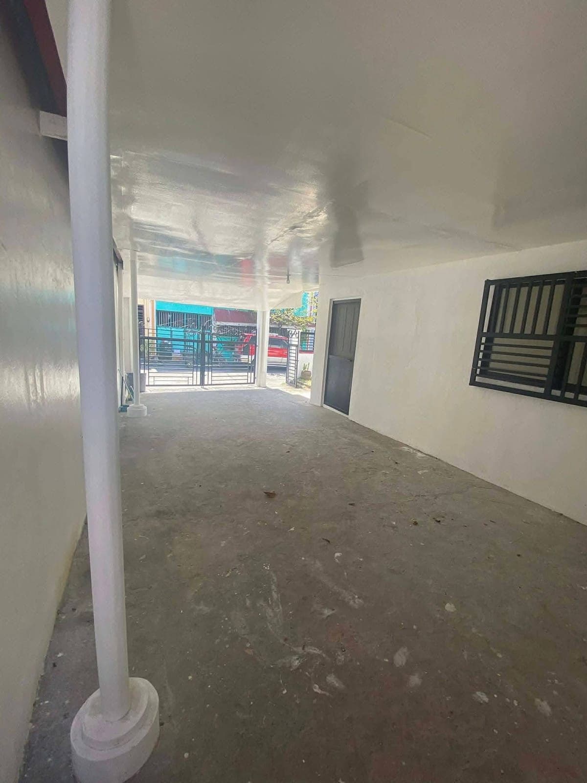 HOUSE FOR RENT - photo 2