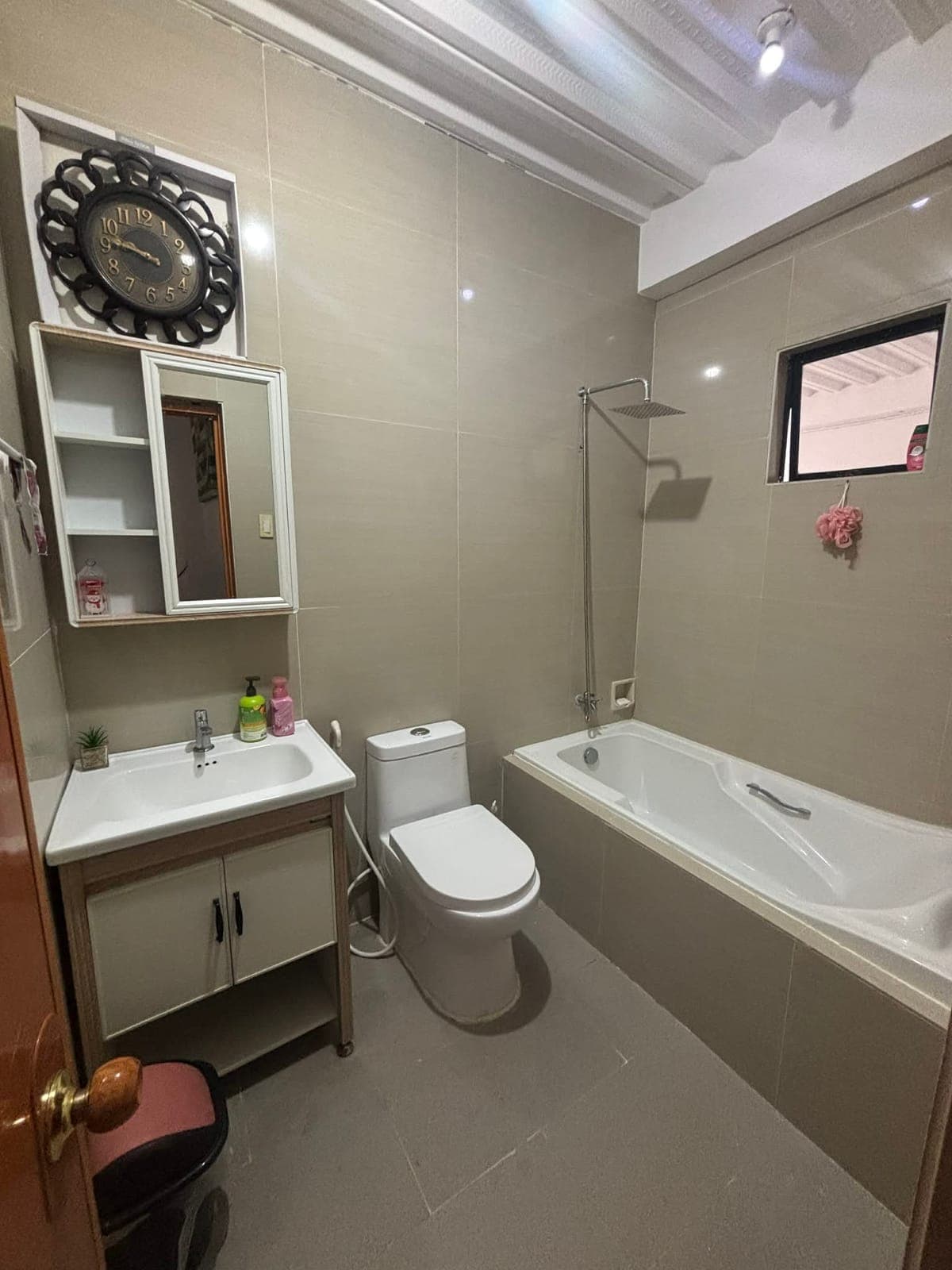 Fully furnished house for rent @ Glen C, Savannah - photo 2