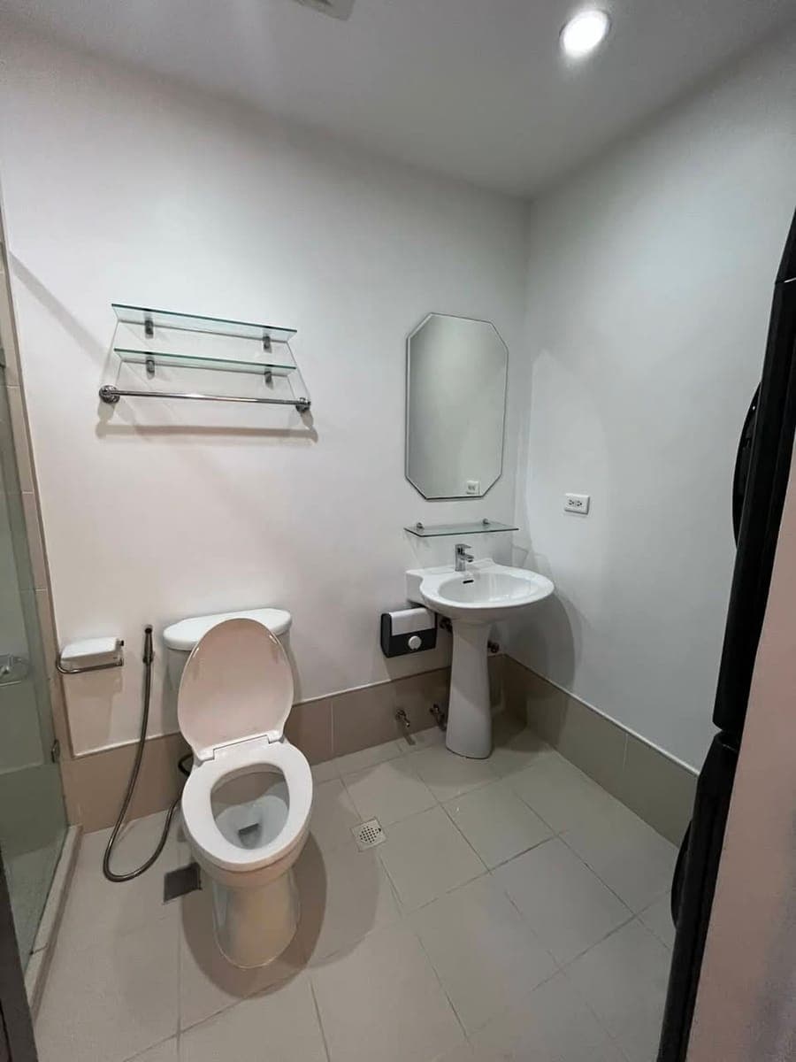 ✨ NEWLY RENOVATED 1-BEDROOM IN BGC ✨ - photo 3