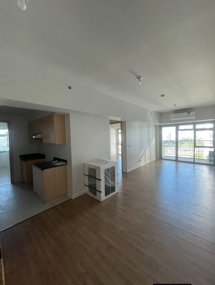 FOR LEASE - photo 1