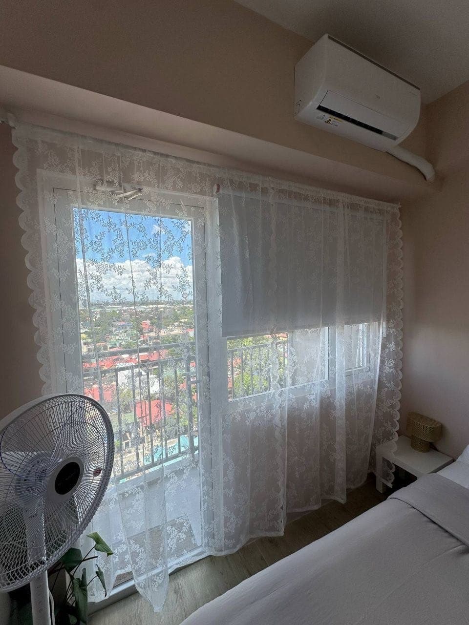 𝑭𝑶𝑹 𝑹𝑬𝑵𝑻: 2 BEDROOM END CONDO UNIT | FULLY FURNISHED - photo 15
