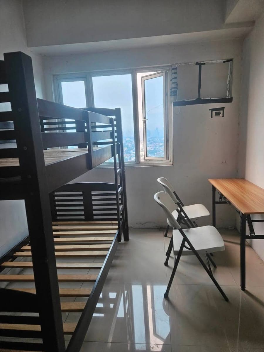 FOR LEASE: Bedspace / Room Sharing for 2 Females (As a Pair)! 👧🏻👧🏻 - photo 2