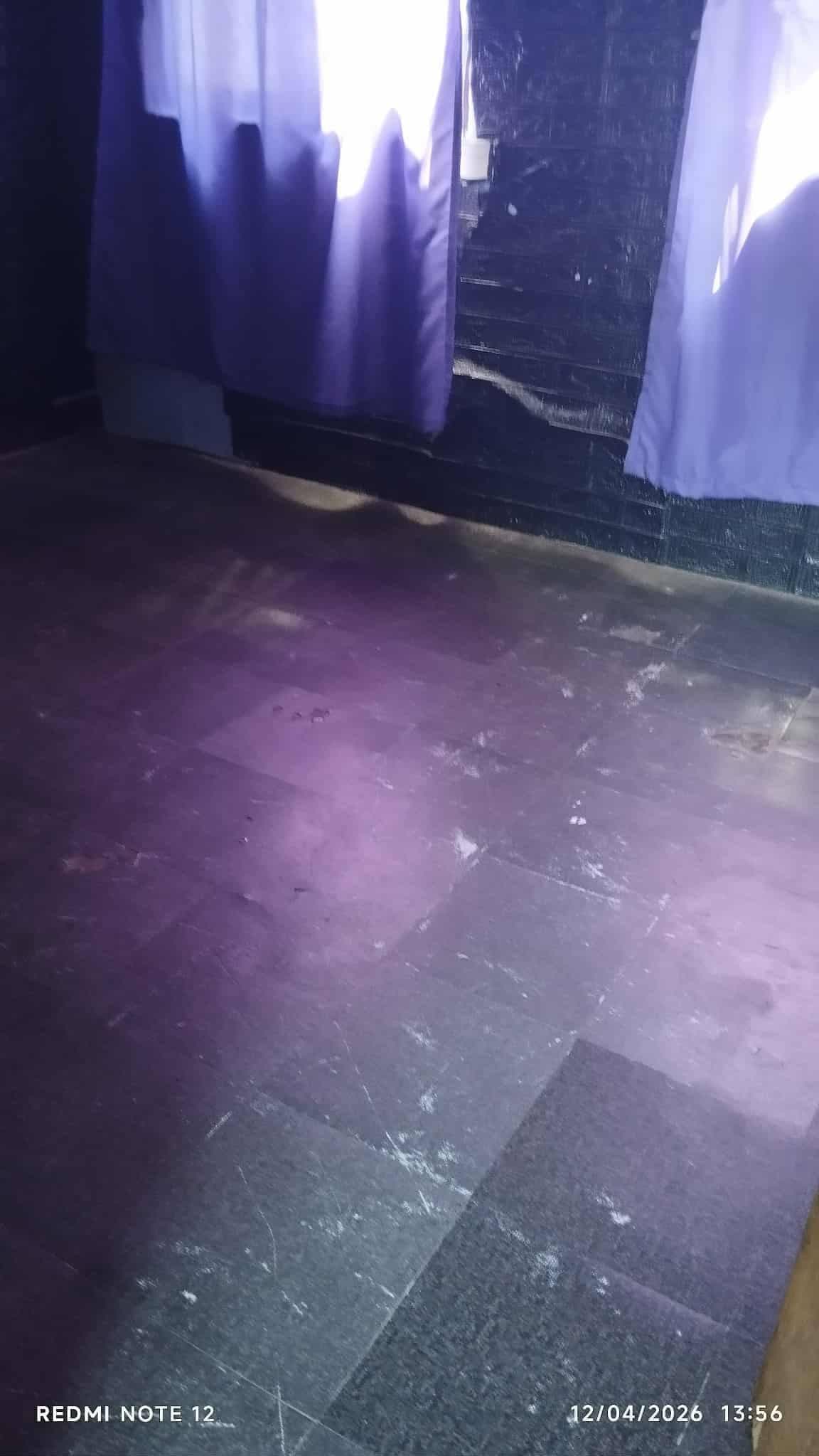 @highlight bka po my nag hahanap sa inyo house for rent 2 storey po ito my own sink at cr good for 2... - photo 4