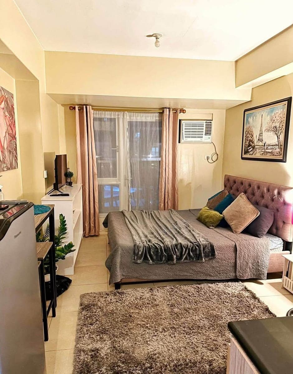 Interior Studio with balcony in Avida Asten, Makati - photo 1