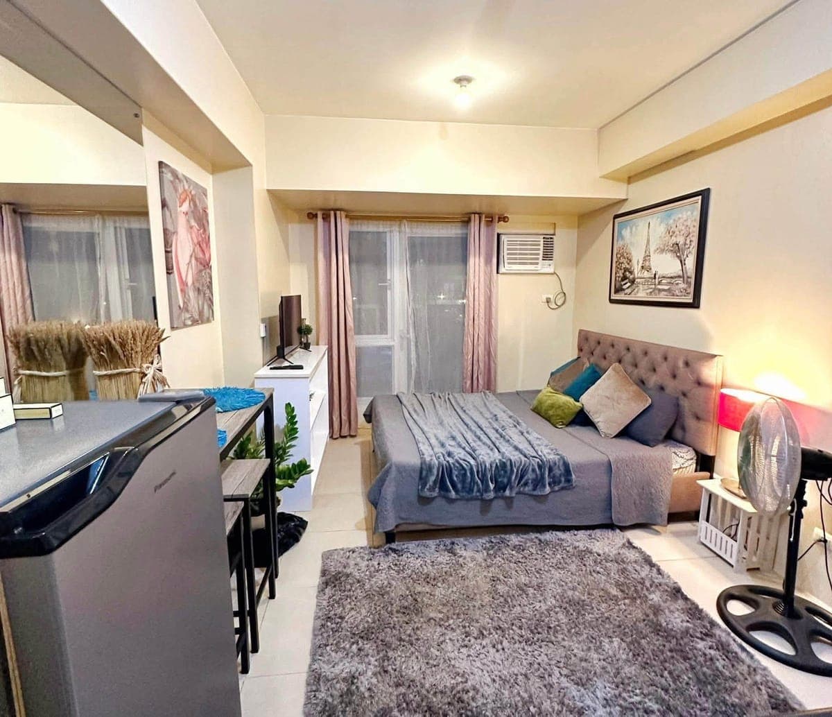 Interior Studio with balcony in Avida Asten, Makati - photo 2