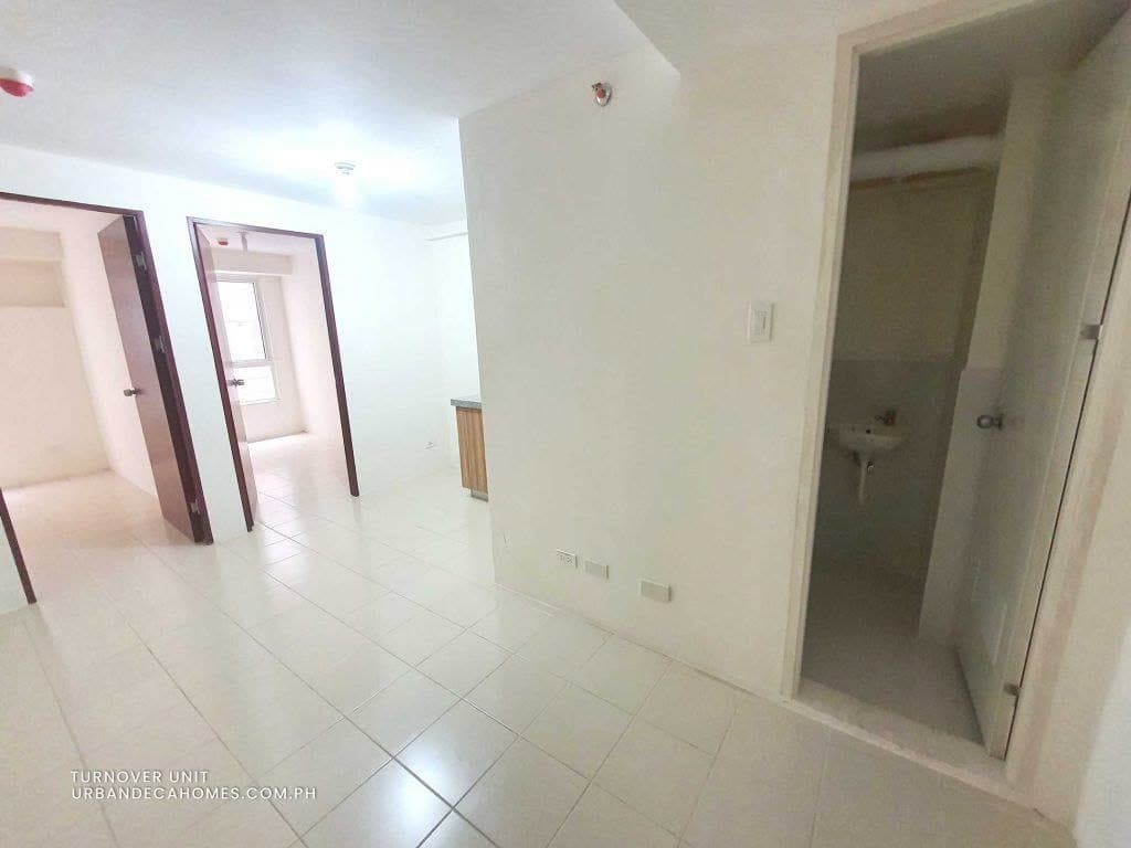 🏢 Available Condo for Rent! 🏢 - photo 3