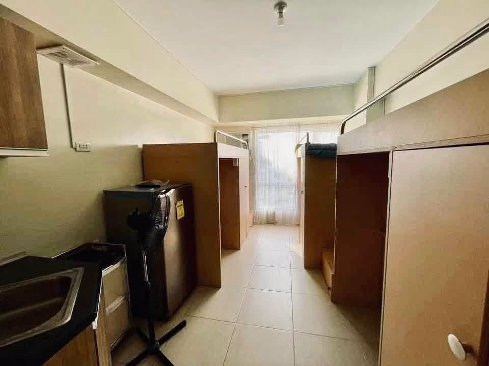 FOR RENT: ₱20,000/month. | Inclusive association dues - photo 4