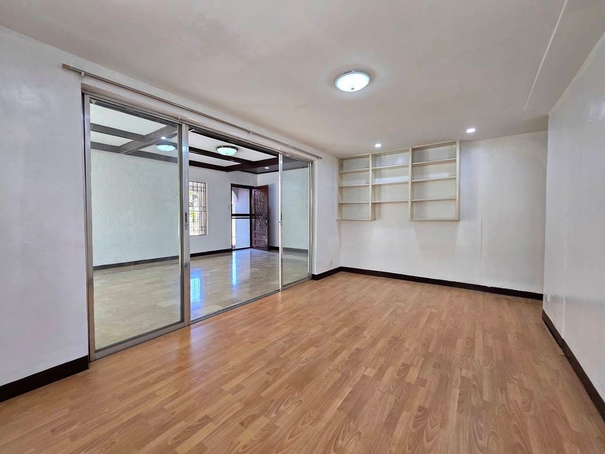 BF HOMES HOUSE FOR RENT (3 Bedrooms) - photo 2