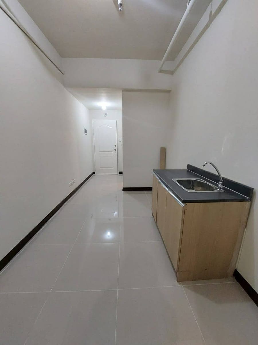 ‼️ Condo for Rent ‼️ - photo 3