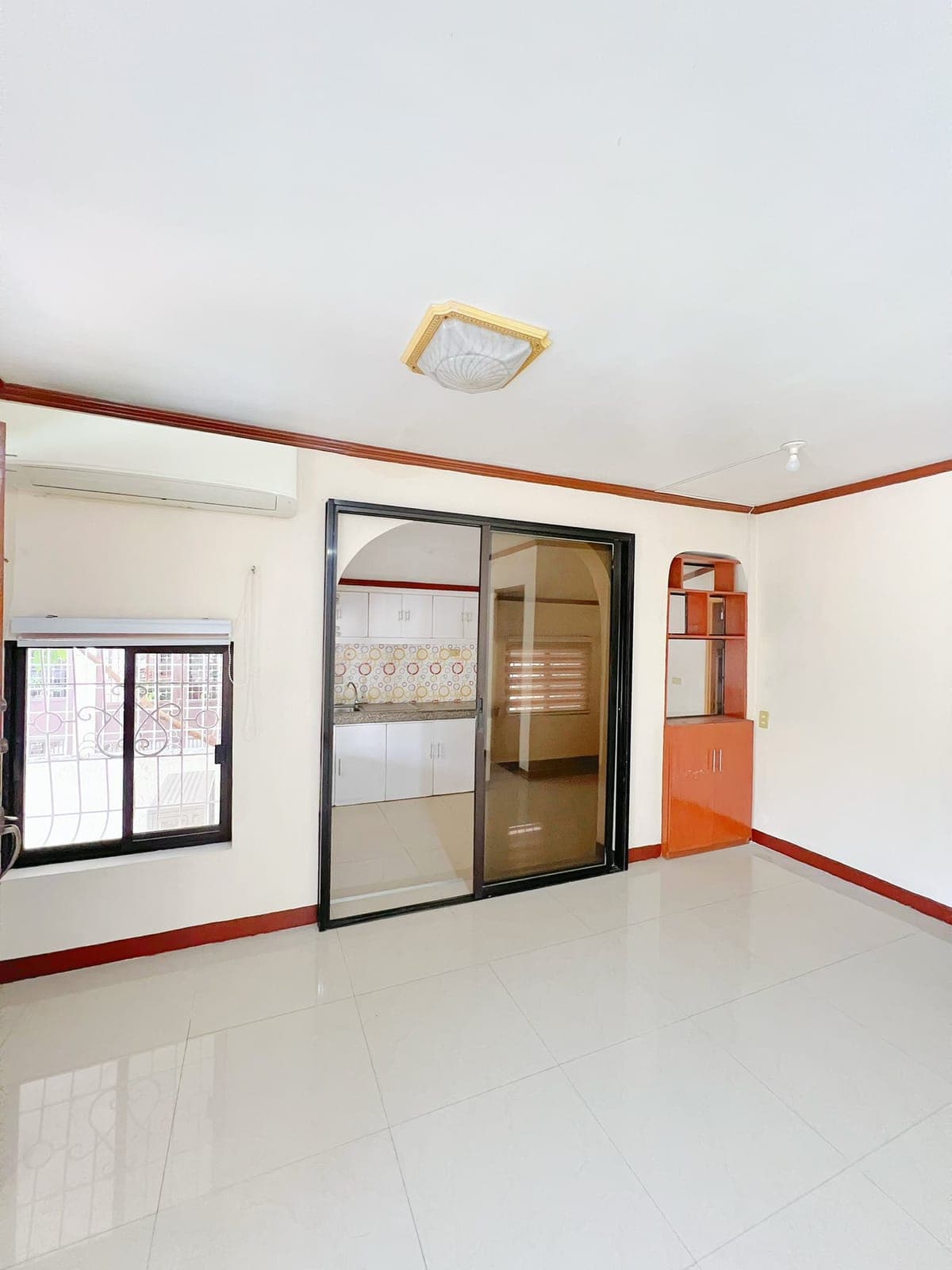 🏠Bungalow House for Rent – 2 Bedrooms | Quiet, Guarded Neighborhood - photo 14