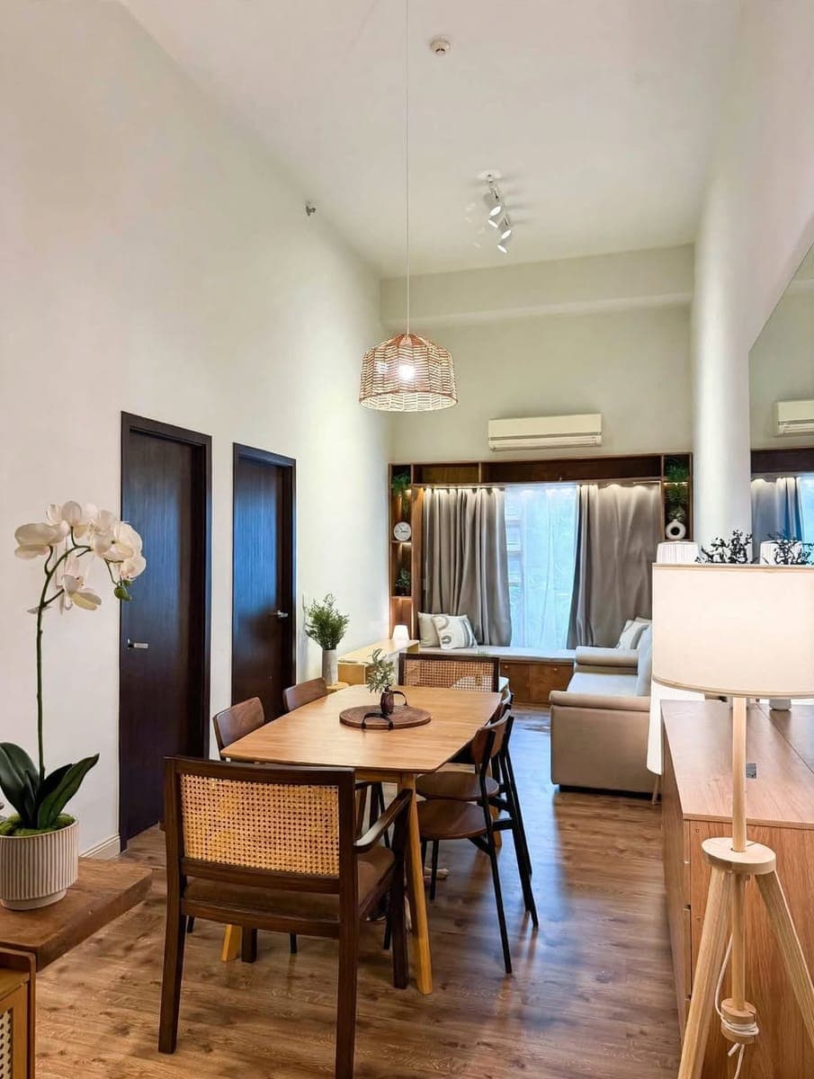 FOR RENT: 54sqm Corner Unit at KROMA TOWER - High Ceiling | Amenity Floor | Fully Furnished | Pet-Friendly - photo 2