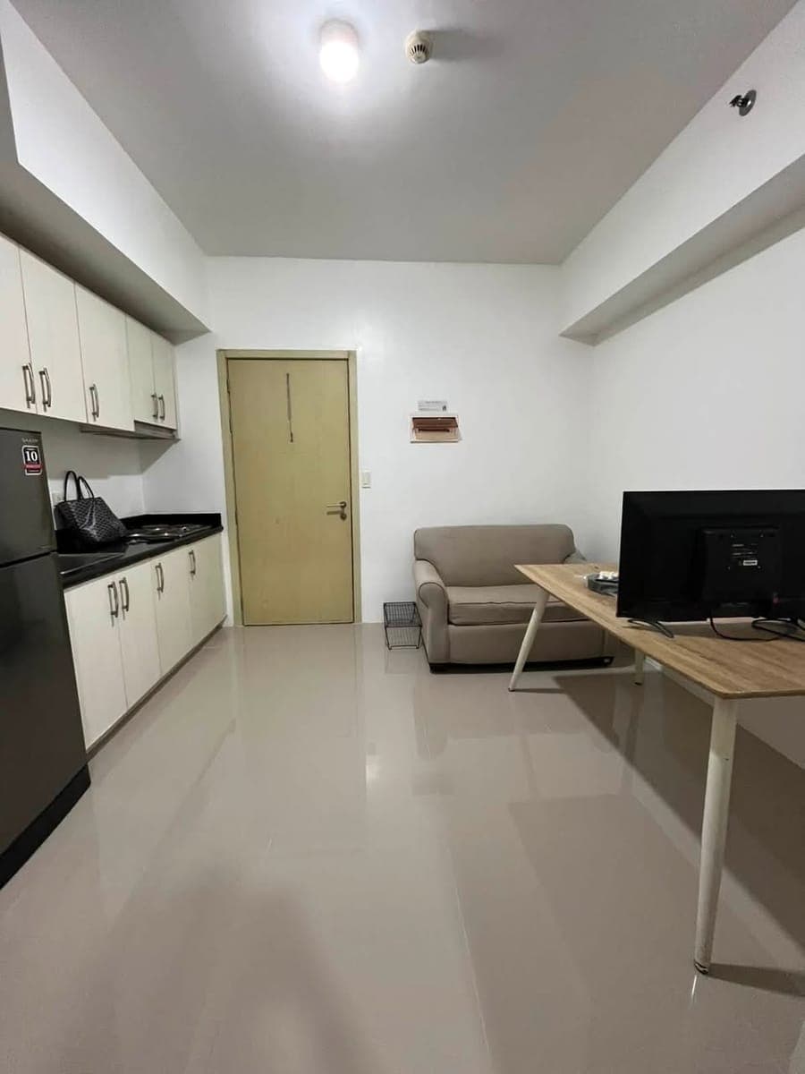 FOR RENT | 2BR SEMI-FURNISHED - photo 1