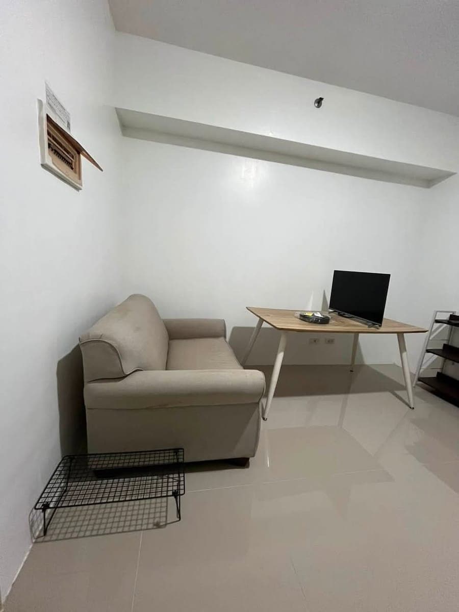FOR RENT | 2BR SEMI-FURNISHED - photo 2
