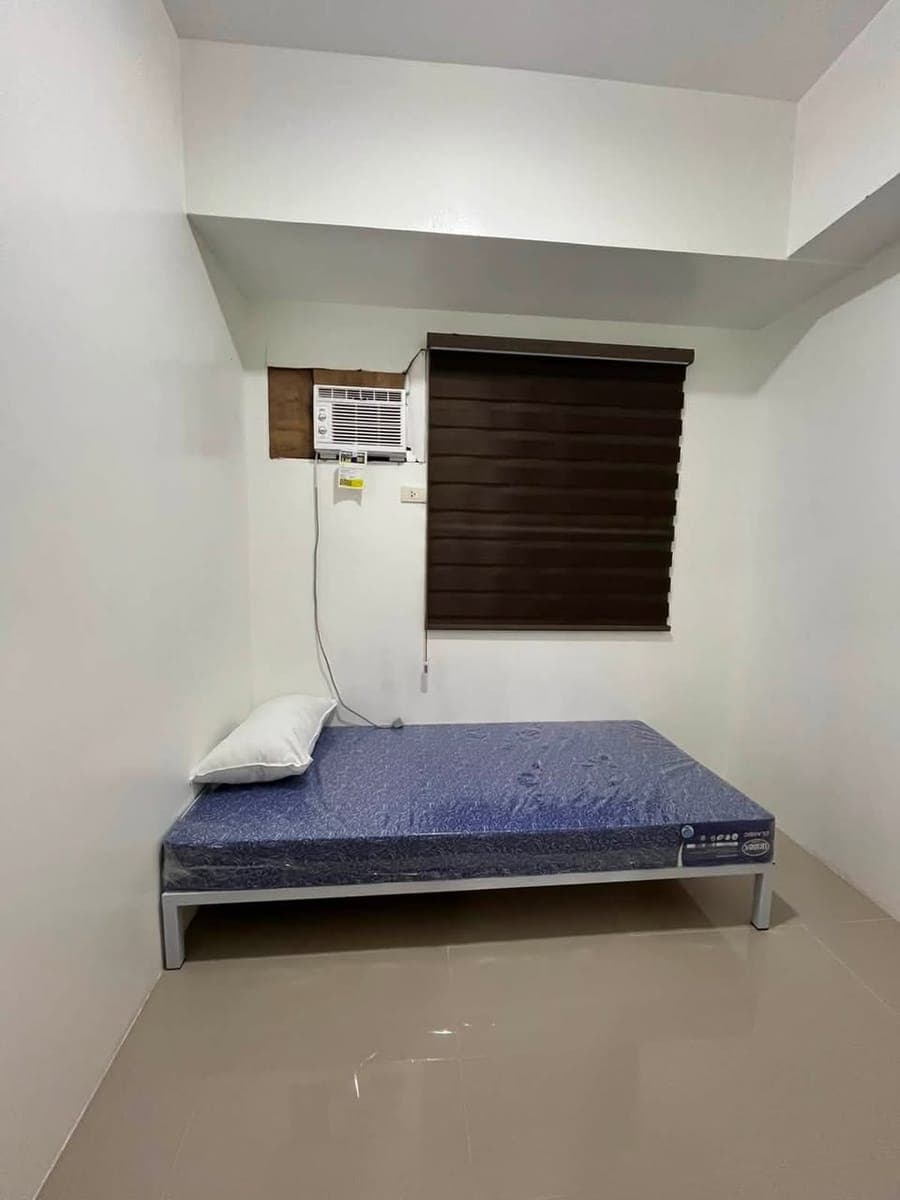 FOR RENT | 2BR SEMI-FURNISHED - photo 4