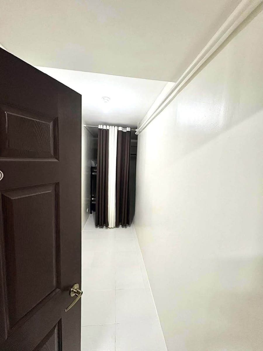 FEMALE BED SPACE for RENT - photo 1